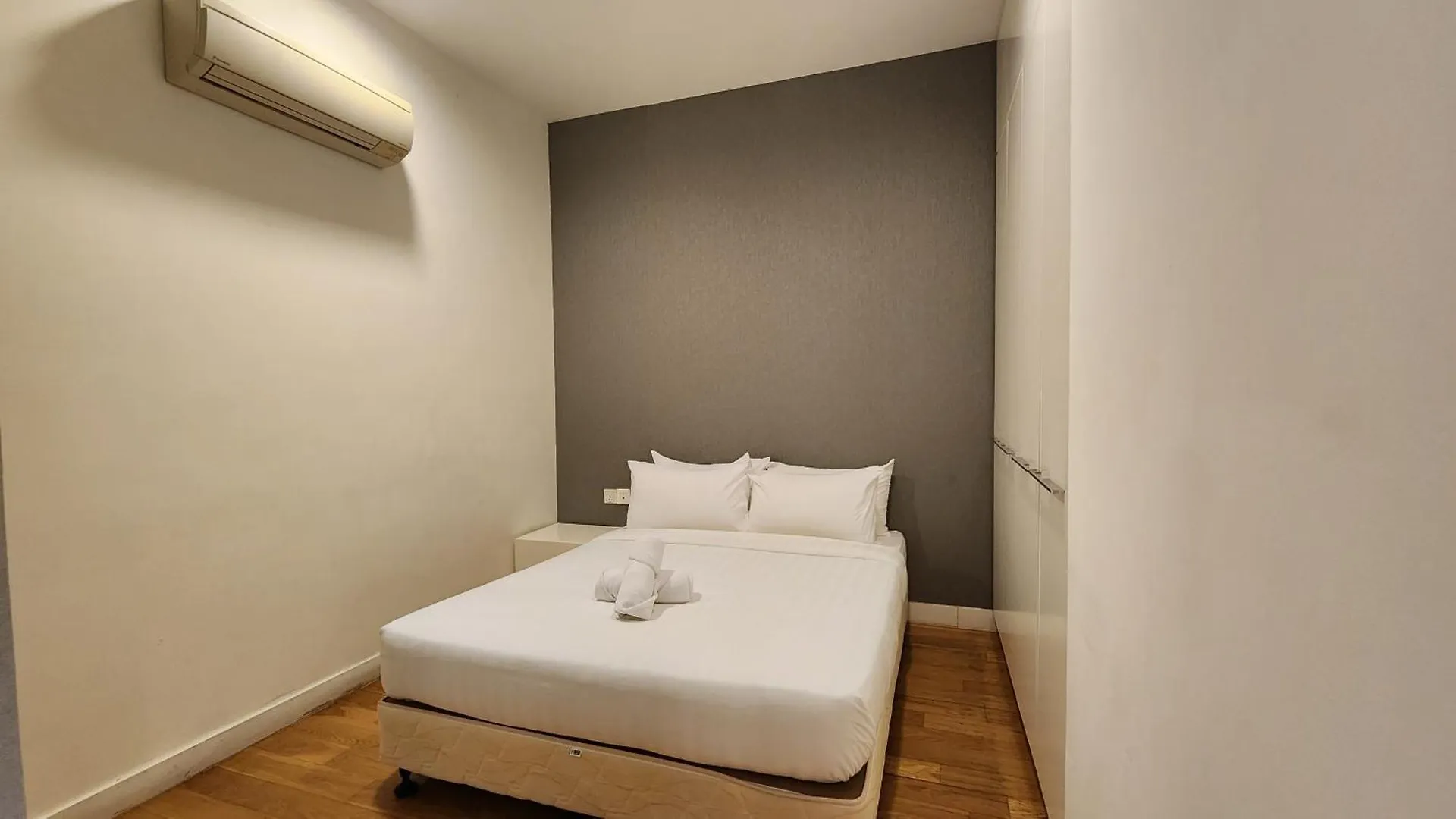 Kl Platinum Klcc 42 By Snc Apartment Kuala Lumpur